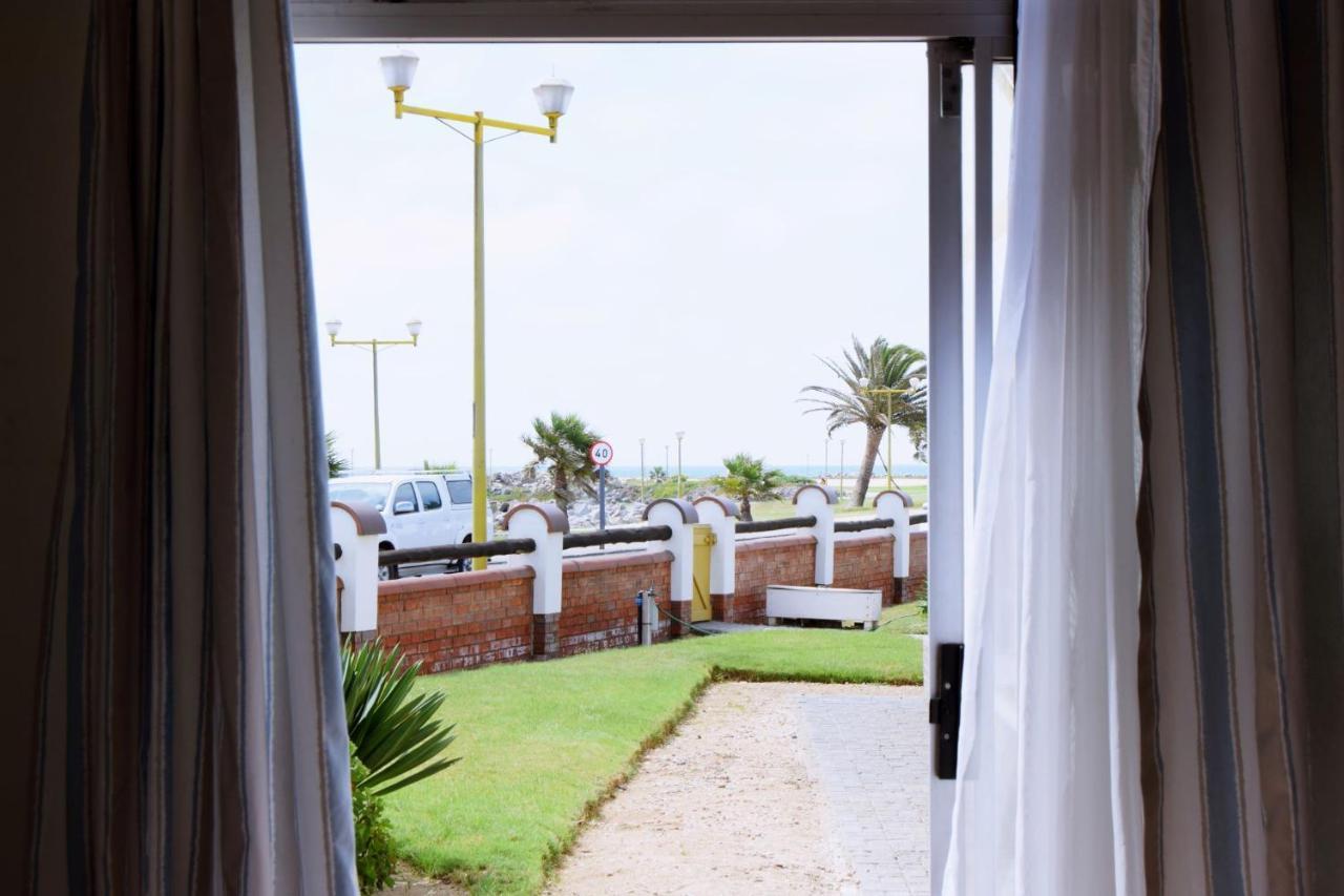 Nordstrand Self-Catering Flat ซวาคอปมุนด์ ภายนอก รูปภาพ